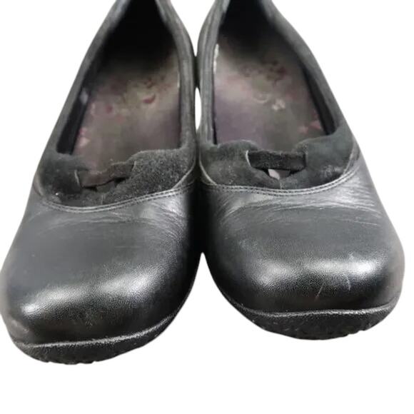 Merrell Shoes Womens 9.5 Wedge Slip On Fashion Classic Leather Lotus Black Comfy - Picture 5 of 15